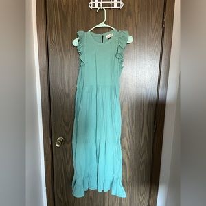 green short sleeve maxi dress